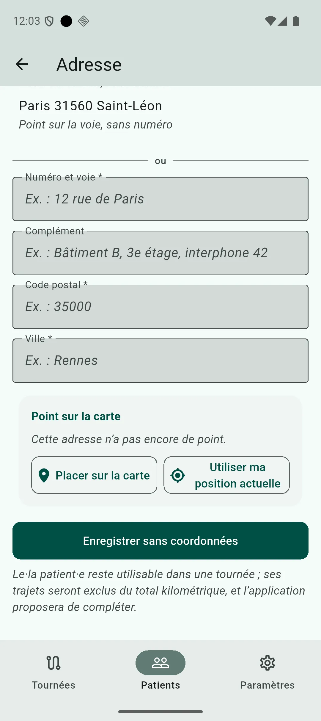 Éditeur d’adresse, avec le champ de recherche, la carte de placement du point et le bouton d’utilisation de la position actuelle