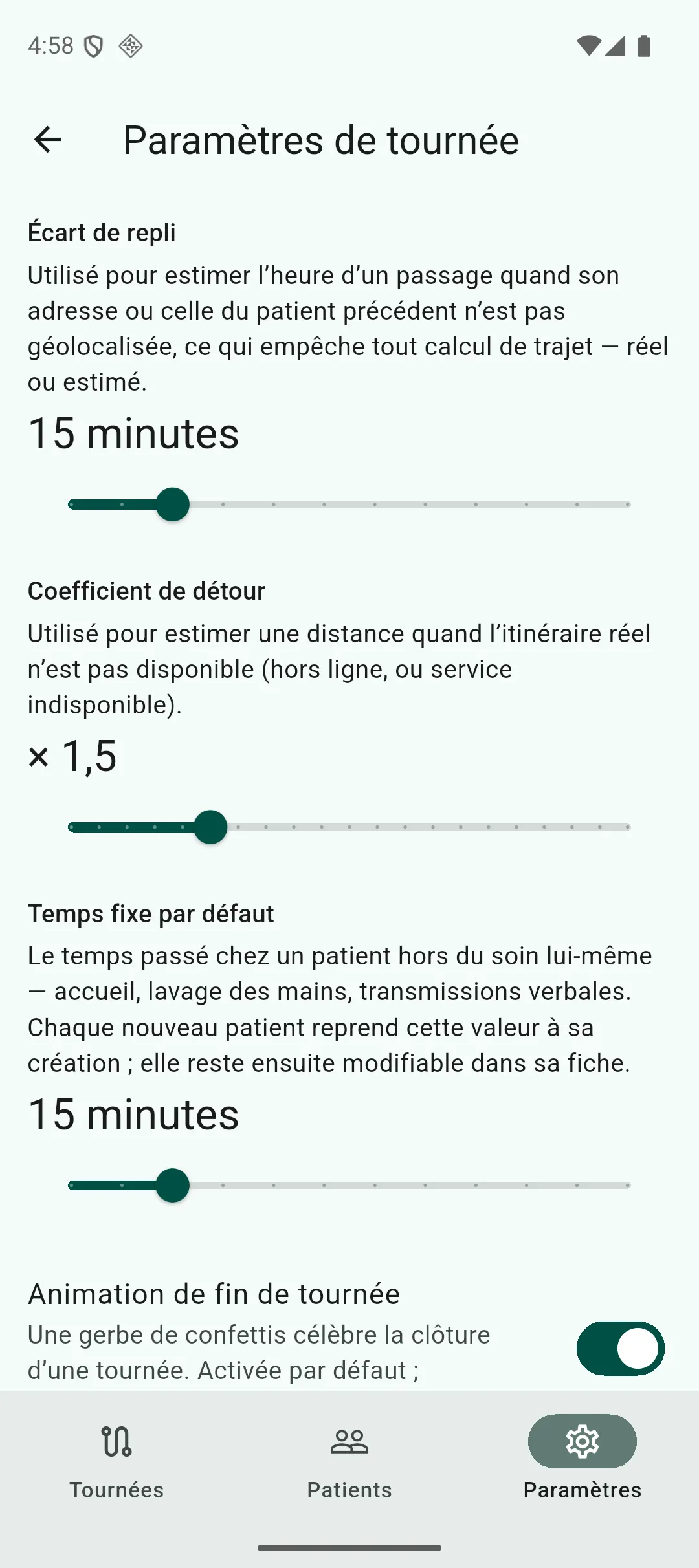 Écran des réglages de tournée, avec les curseurs de l’écart par défaut, du temps fixe par défaut, du coefficient de détour et l’interrupteur de l’animation de fin de tournée