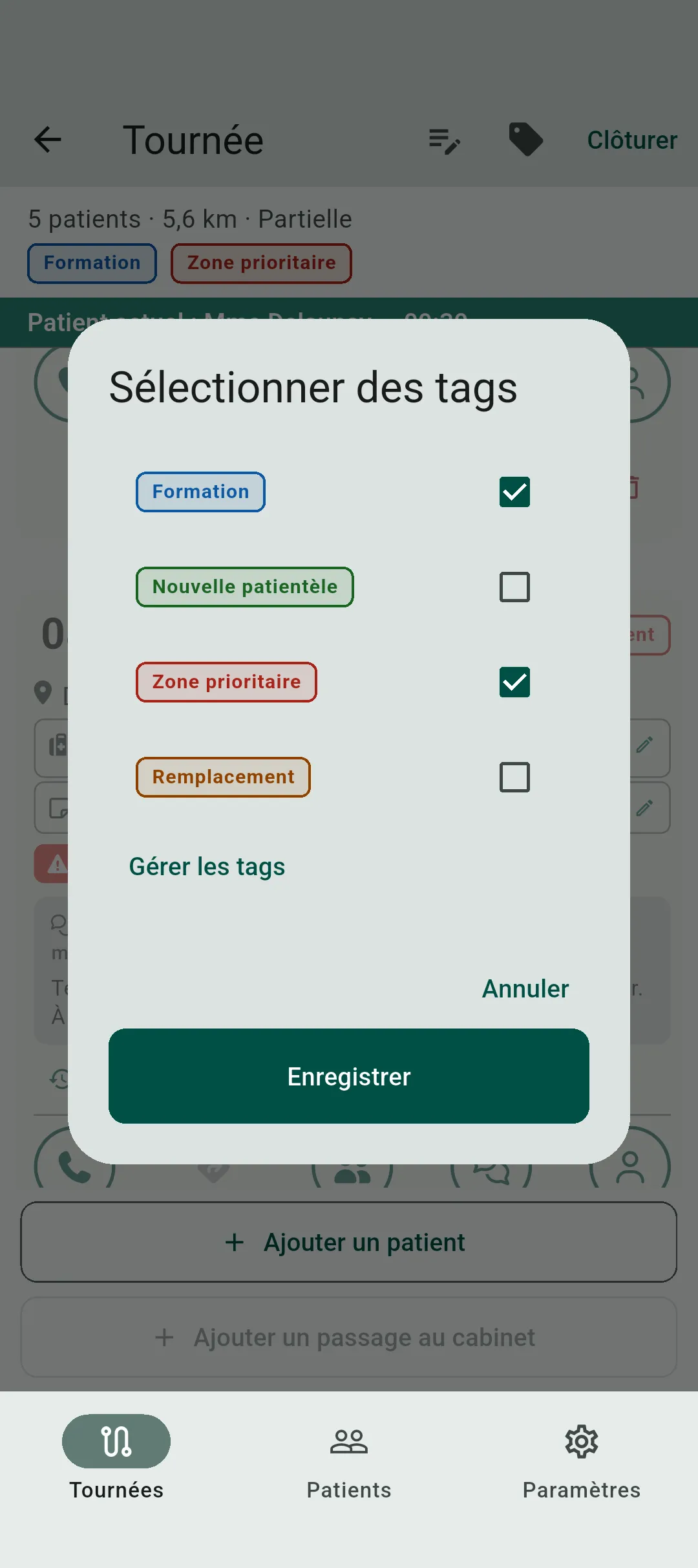 Pop-up de sélection des tags d’une tournée, deux cases déjà cochées sur quatre, et le lien Gérer les tags